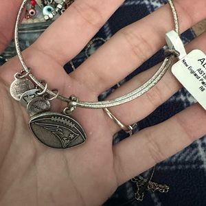 alex and ani patriots football bracelet